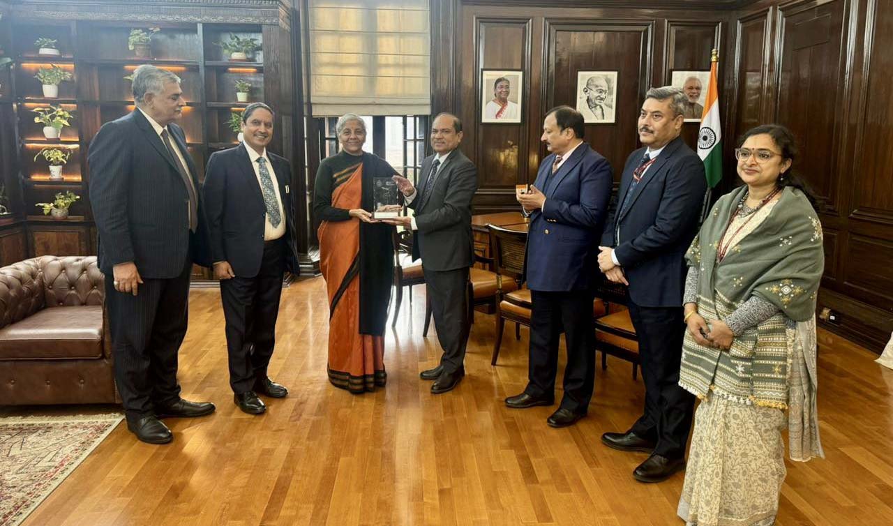 60 वर्ष का हुआ CBIC, Chairman Sanjay Kumar Agarwal ने दी बधाई ...